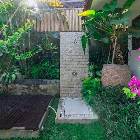 Villa Aveli Seminyak By Best Deals Asia Hospitality Luaran gambar