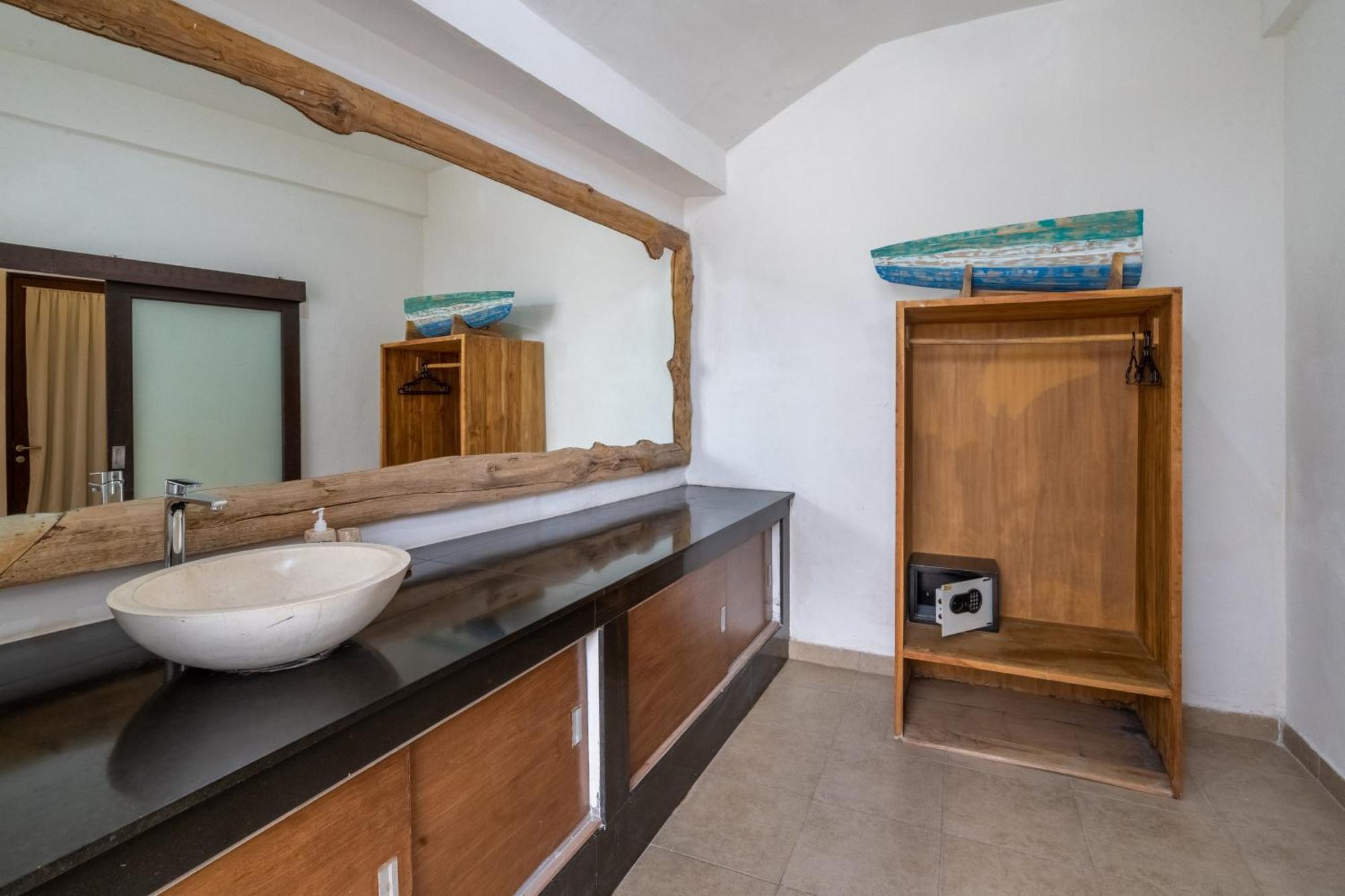 Villa Aveli Seminyak By Best Deals Asia Hospitality Luaran gambar